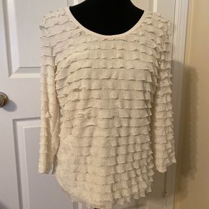 TRAVEL ELEMENTS Ruffled Top